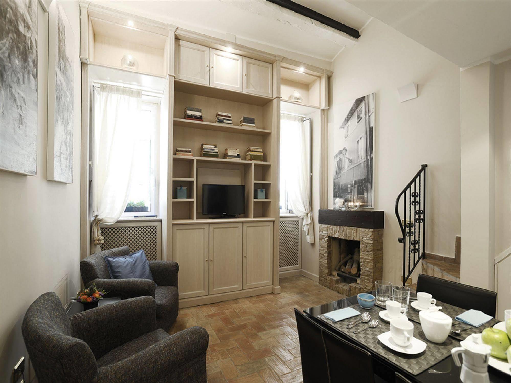 Antiche Residenze Romane Navona Buitenkant foto